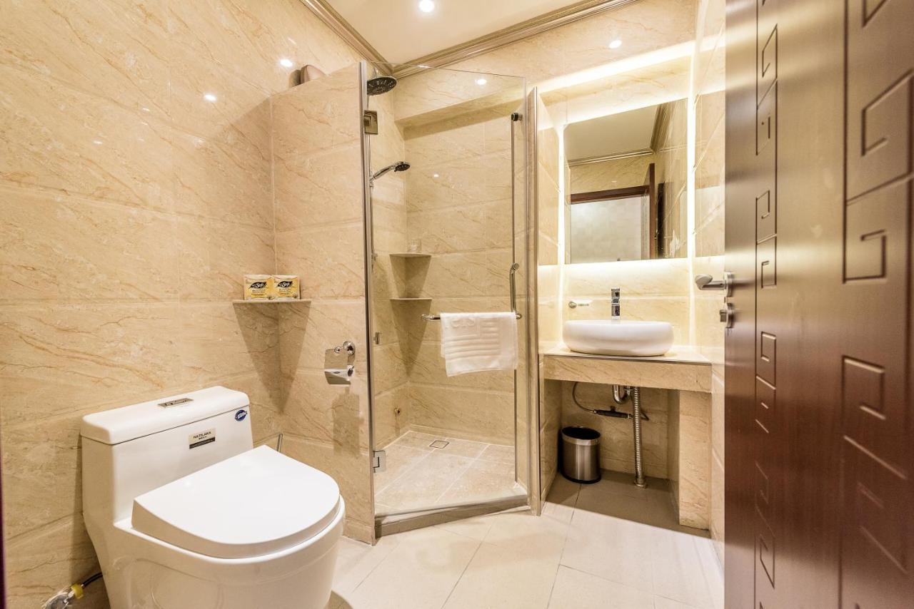קוטה קינבלו Cj Residence - Opposite Public Bank Centre Point מראה חיצוני תמונה